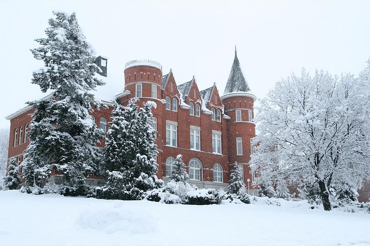 华盛顿州立大学——成立于1890年，拥有120多年的建校史