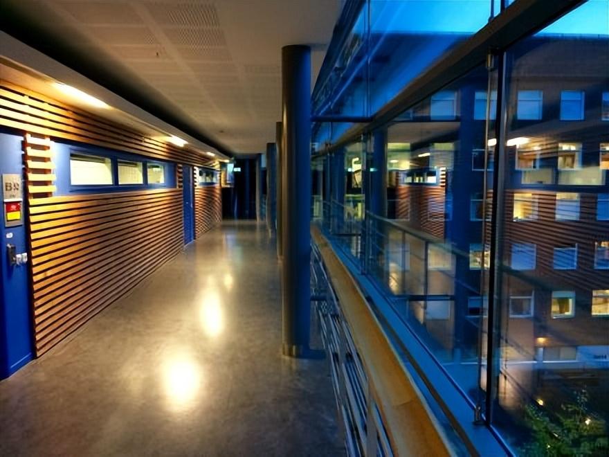 查尔姆斯理工大学——一所以工程和建筑的教育与研究为主旨欧洲知名理工院校之一
