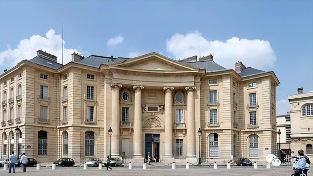 法兰西公学院——成立于1530年，法国历史最悠久的学术机构