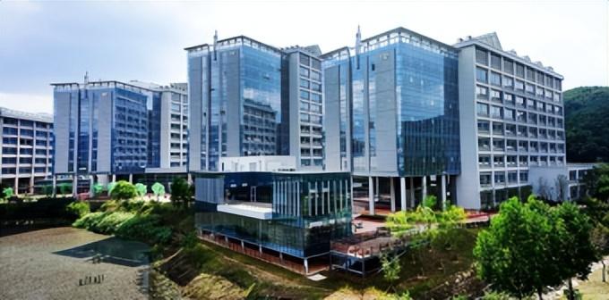 蔚山科学技术大学——韩国四大国立科学技术院之一