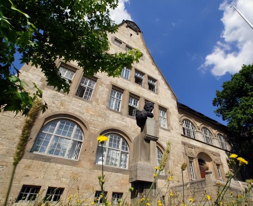 耶拿大学——始建于1558年，是德国最为传统，古老的大学之一