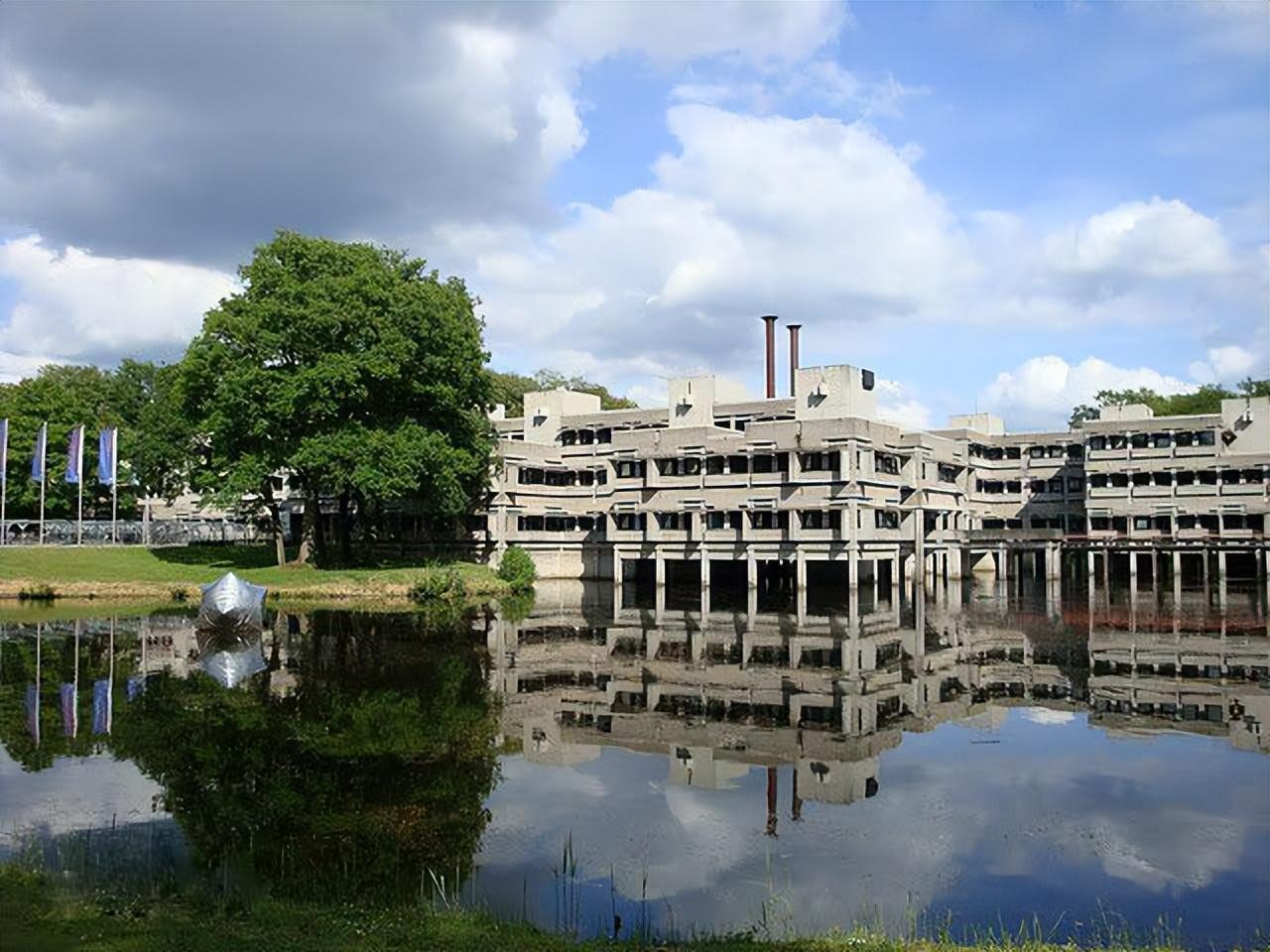 屯特大学——学费6200欧/年，荷兰唯一的一所现代化综合大学